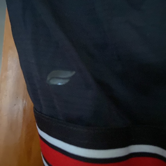 Fabletics workout top - Picture 2 of 3